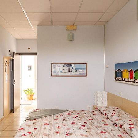 Il Chiesino Hotel Pontedera Luaran gambar