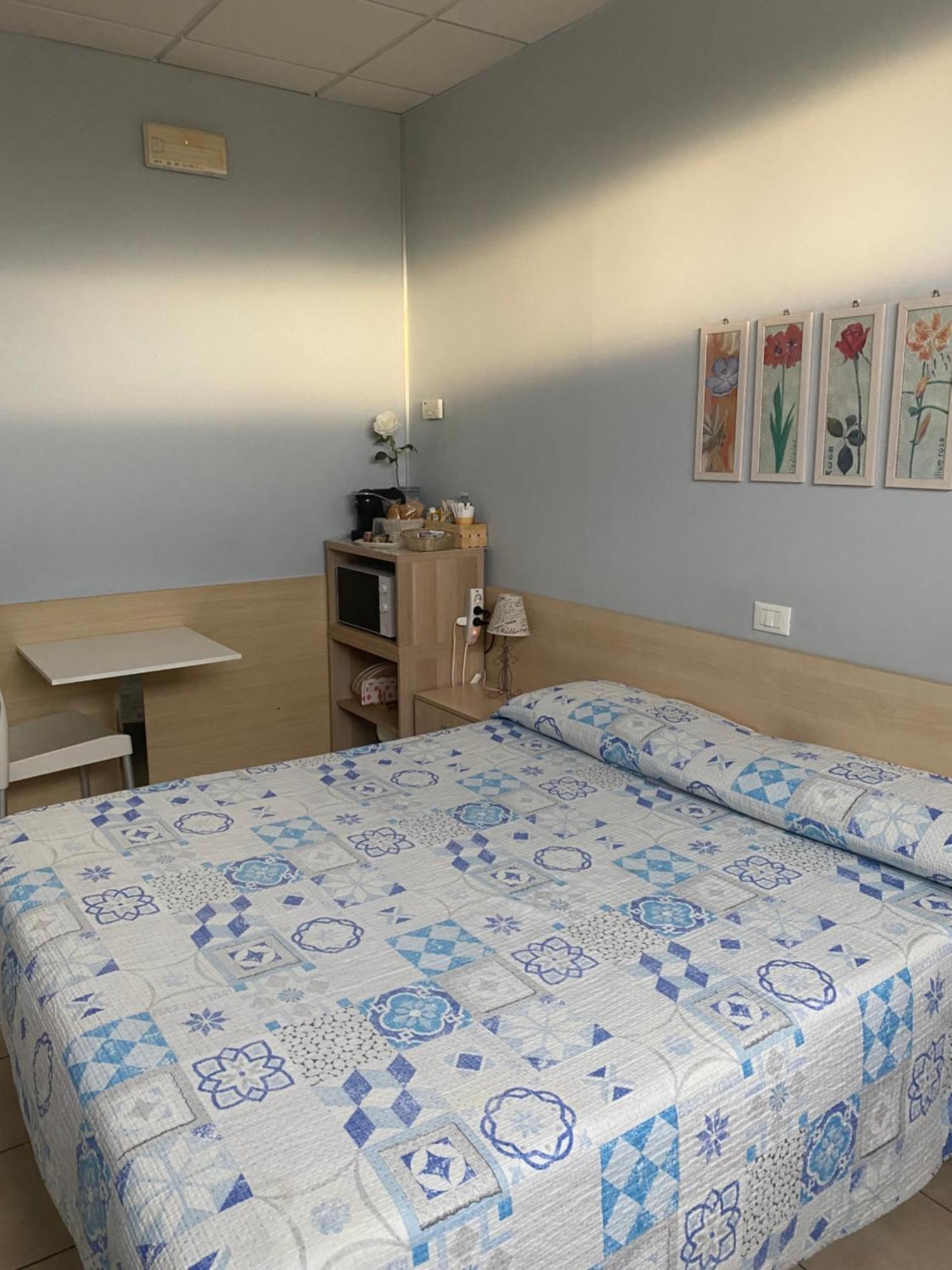 Il Chiesino Hotel Pontedera Luaran gambar